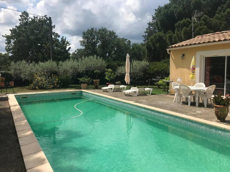 Gite Avec Piscine Au Coeur De La Vallee De La Ceze Saint-Laurent-de-Carnols Eksteriør bilde